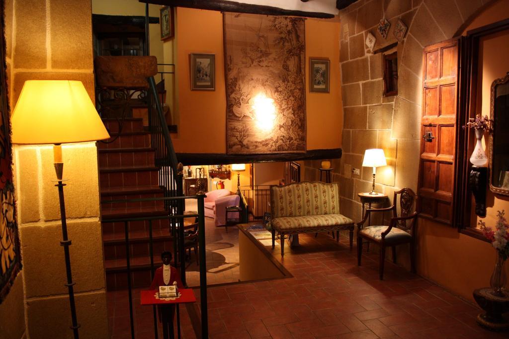 La Casa De Sebastian Pension Valderrobres Buitenkant foto