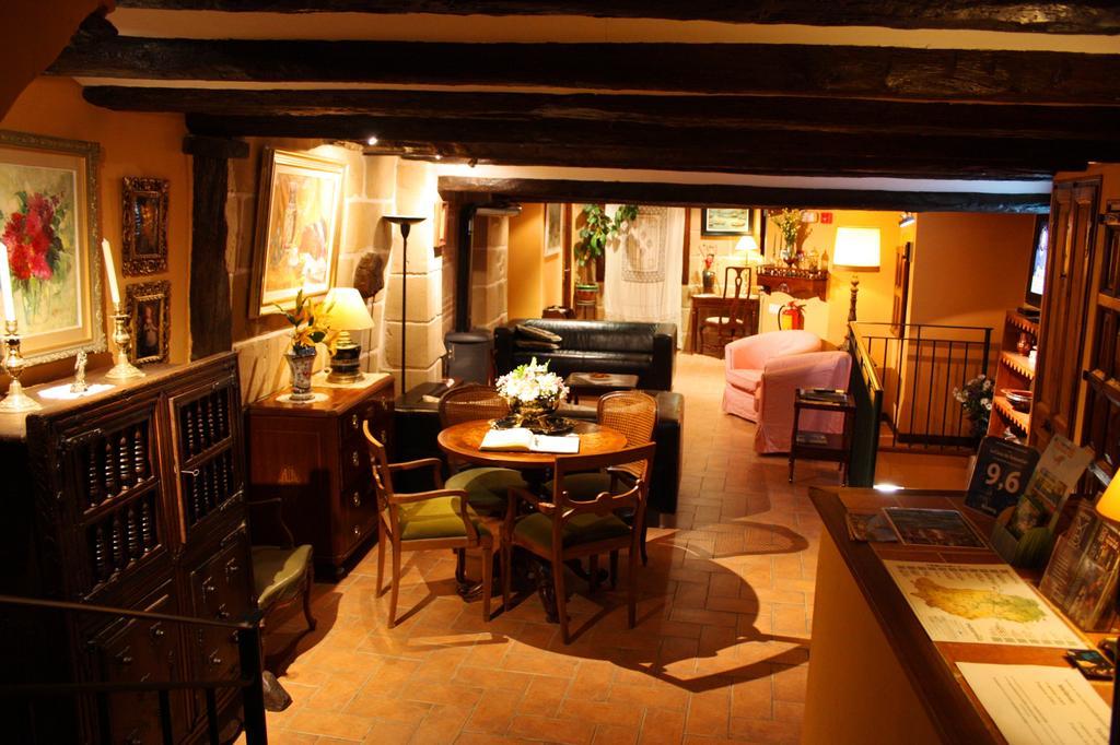 La Casa De Sebastian Pension Valderrobres Buitenkant foto